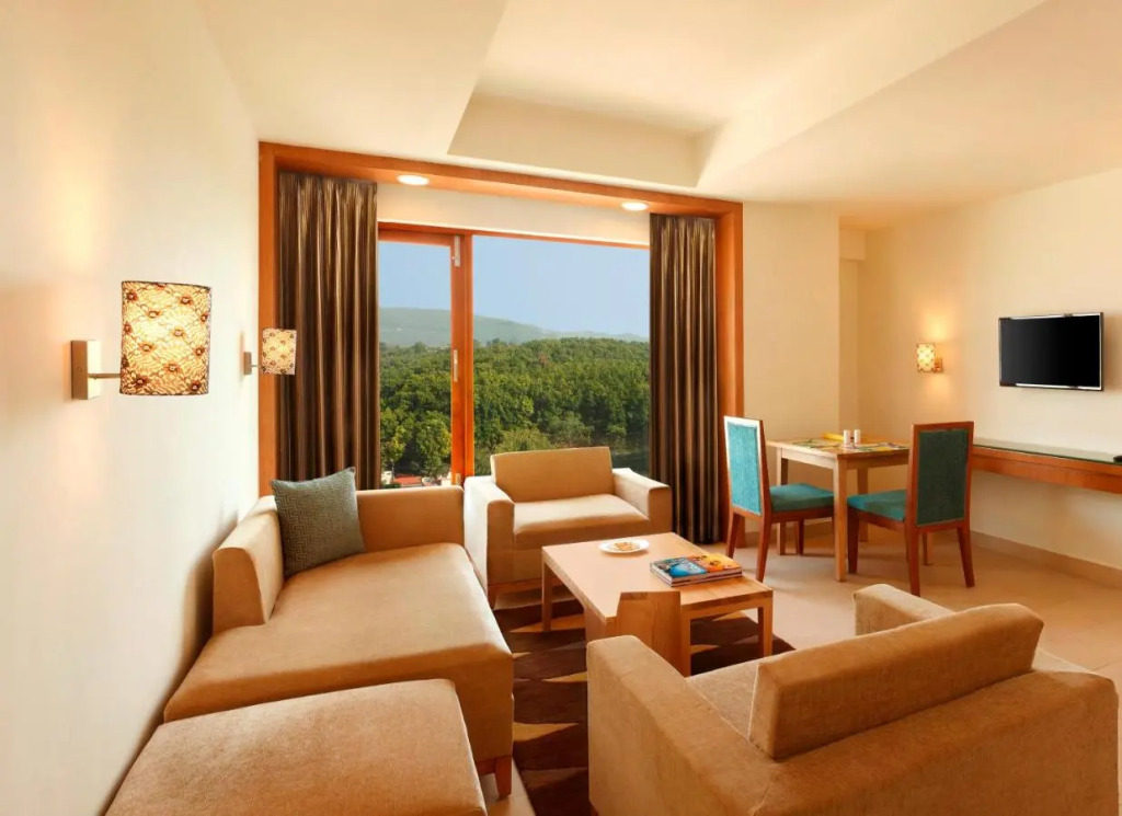 Lemon Tree Hotel, Dehradun