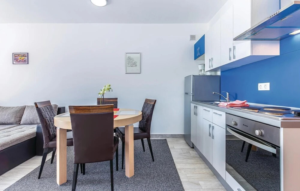 Awesome Apartment in Crikvenica With Wifi and 1 Bedrooms