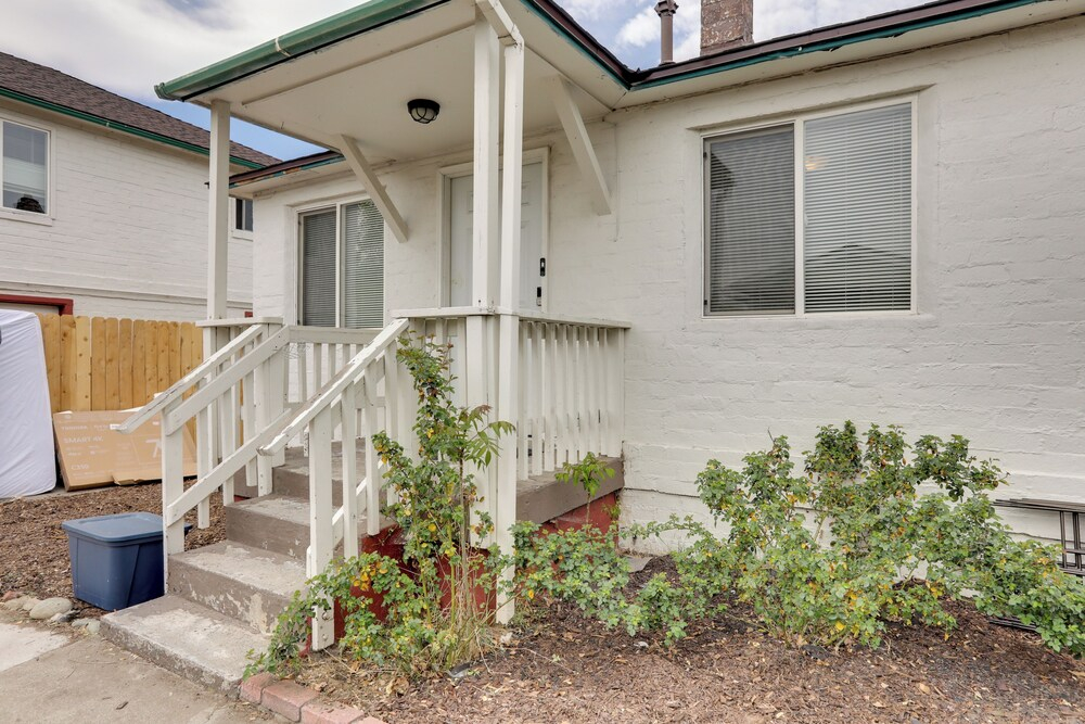 Home Close to I-80, Industrial Ctr & Hospitals