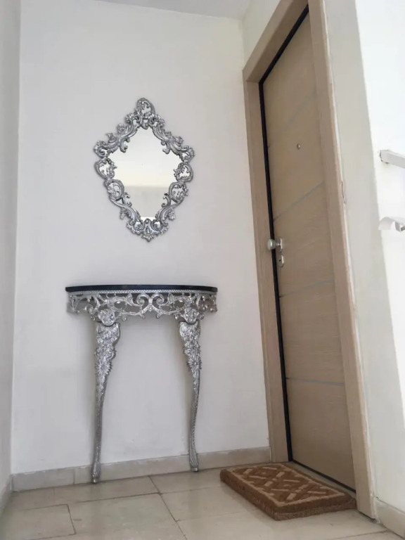 Lovely 50 sq penthouse & 25 sq balcony @ Glyfada