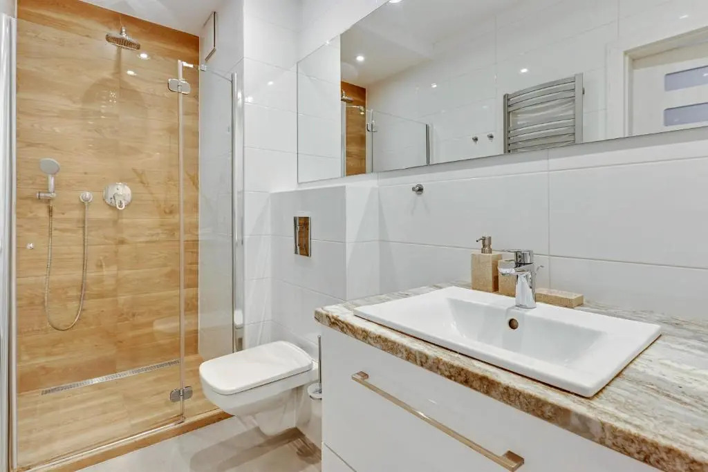 Aura - Riverside & Parking by Downtown Apartments