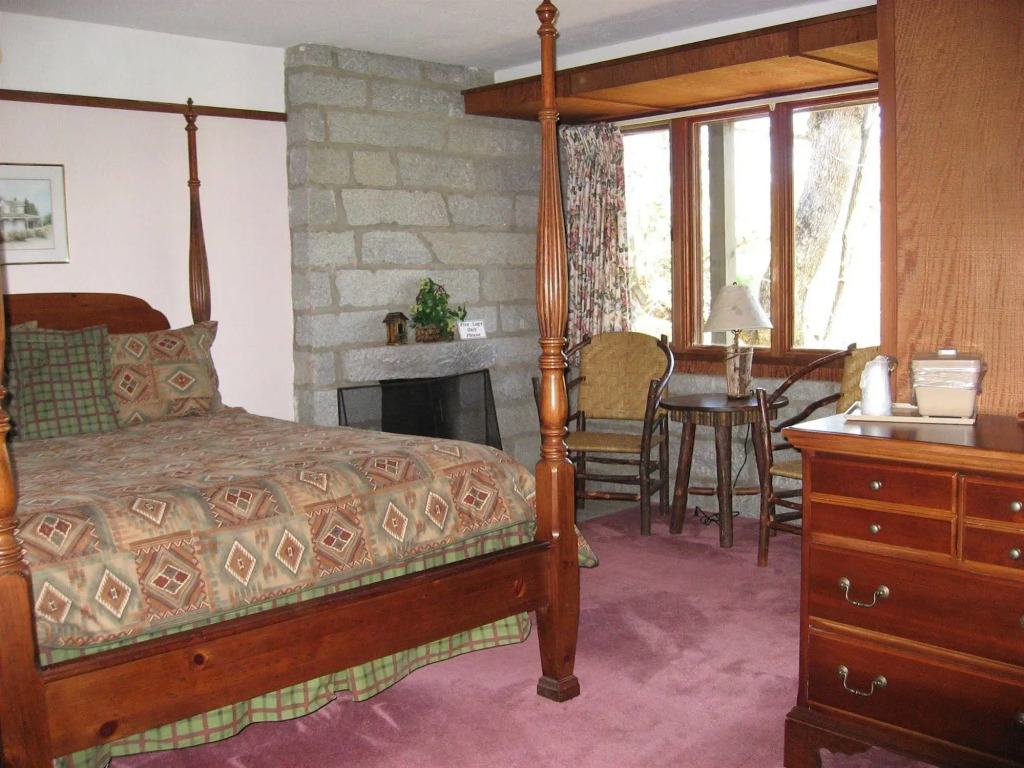 Skyline Lodge