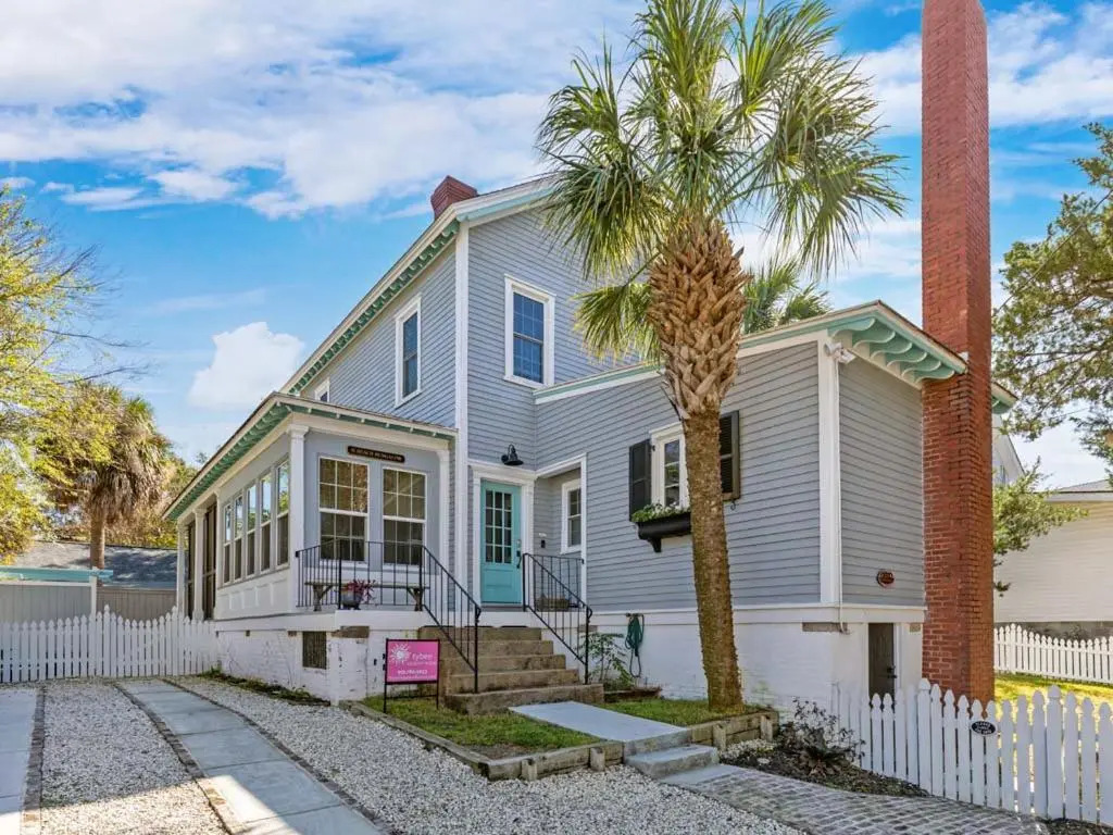 North Beach Bungalow