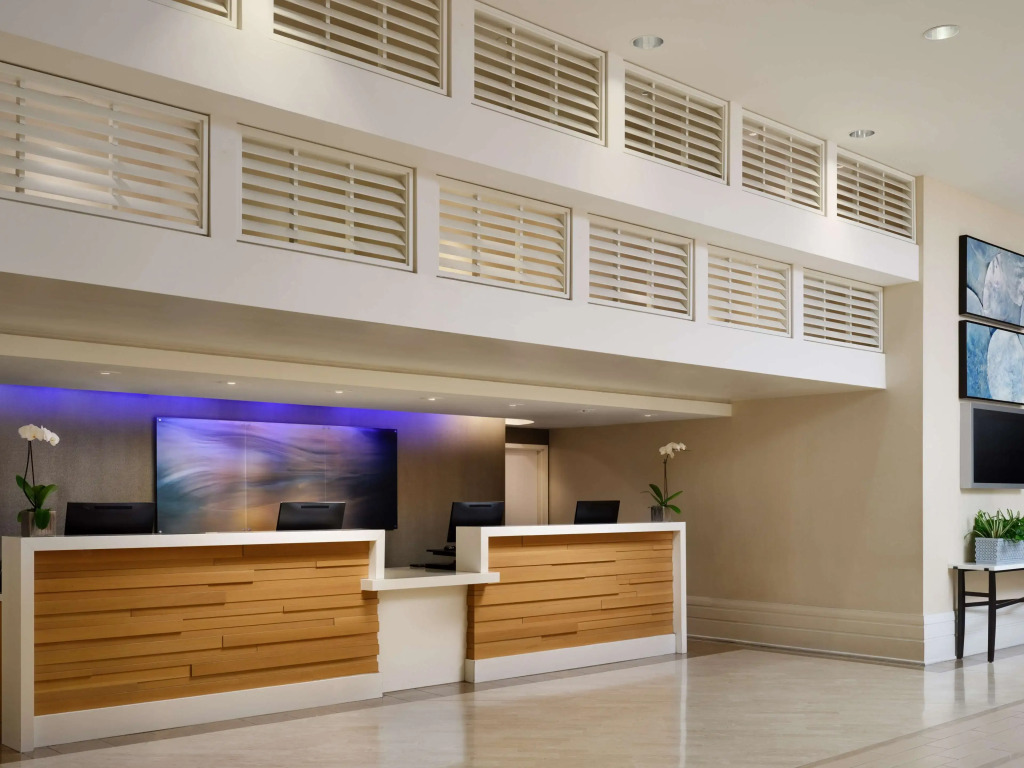 Sonesta Redondo Beach and Marina