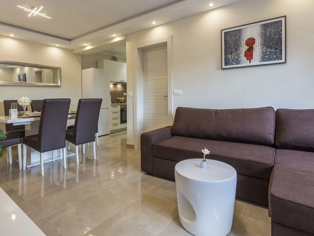 Villa in Kujici Near Beach With Pool