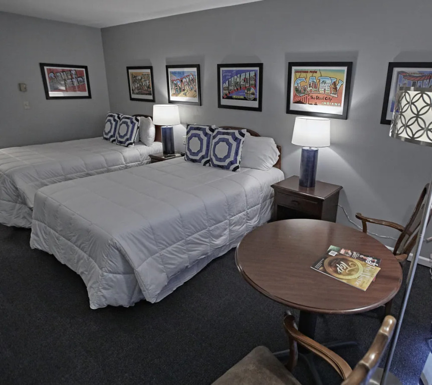 Don Hall's Guesthouse
