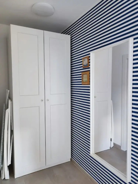 Salt Apartment