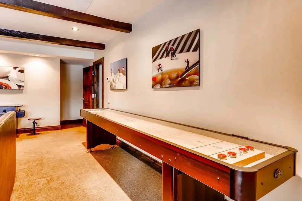 Grand Vista Lodge