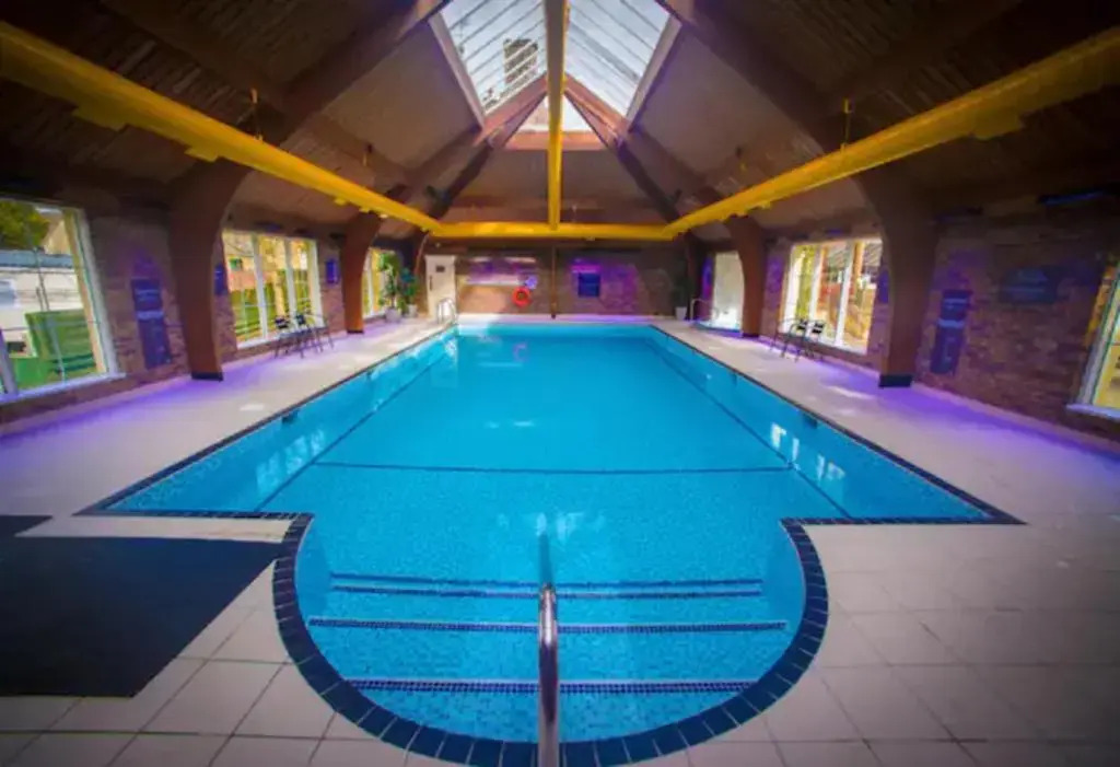 Erigmore Cottage - A cosy cottage located in a countryside park with WIFI and access to swimming pool