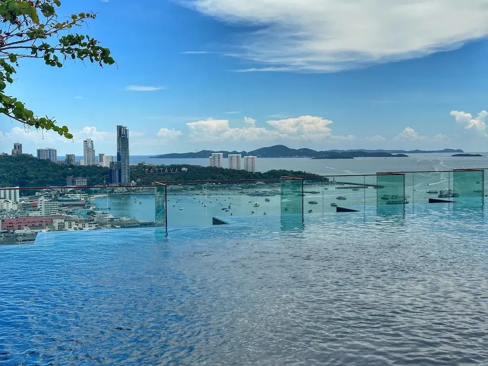 Maxhome at Edge Central Pattaya