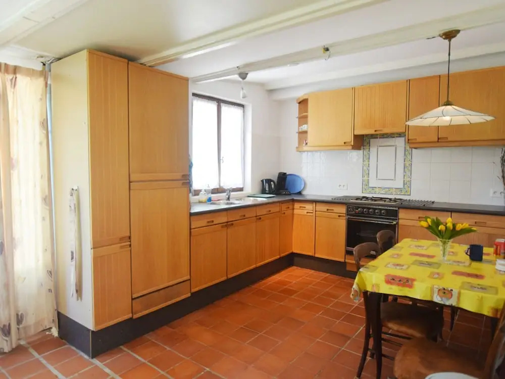 Charming Holiday Home Near River in Vallon-Pont-D'Arc