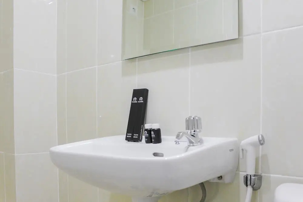 New Furnished Studio Apartment at M-Town Residence By Travelio