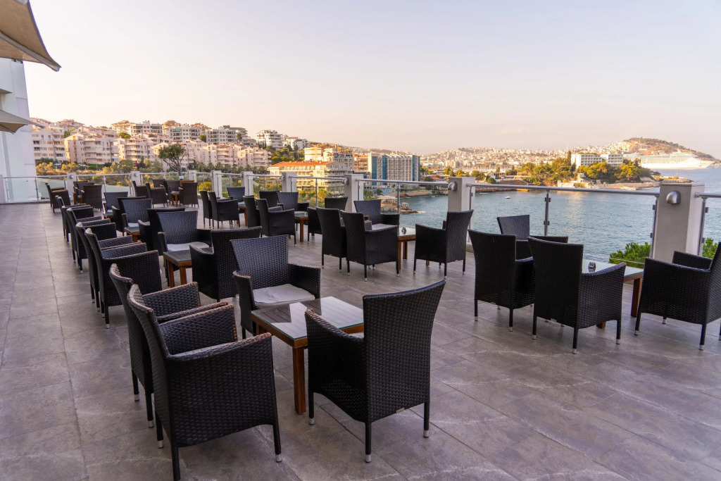 Korumar Hotel Deluxe