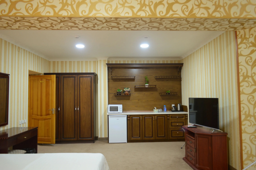 KABIR HOTEL