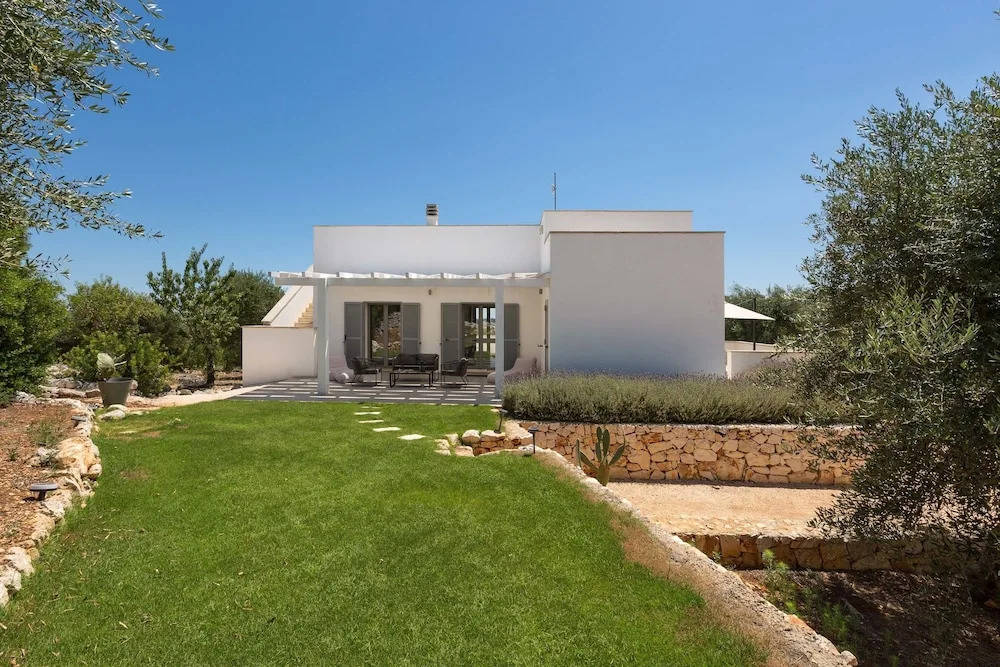 Villa Sogno Bianco by BarbarHouse