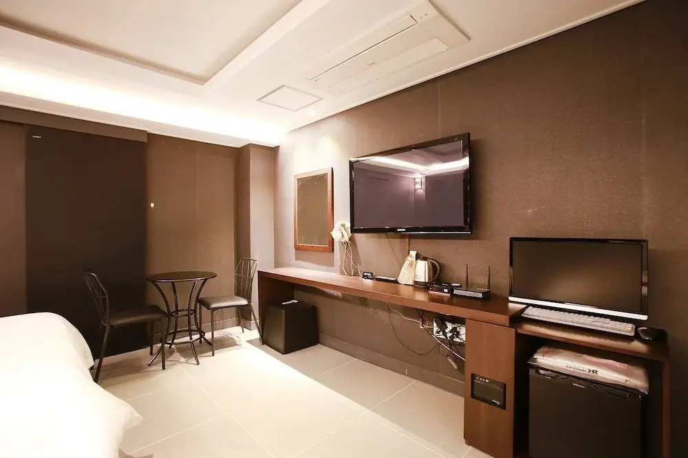 Suwon Hotel DS