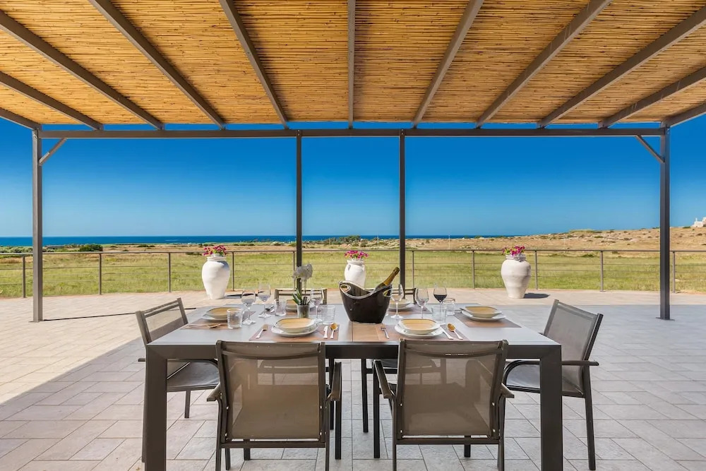 2475 Villa Pietra del Sole by Perle di Puglia