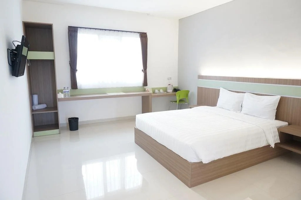 Rumah Cassa Guest House by Airyrooms