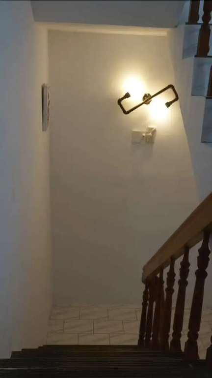 88 Hostel