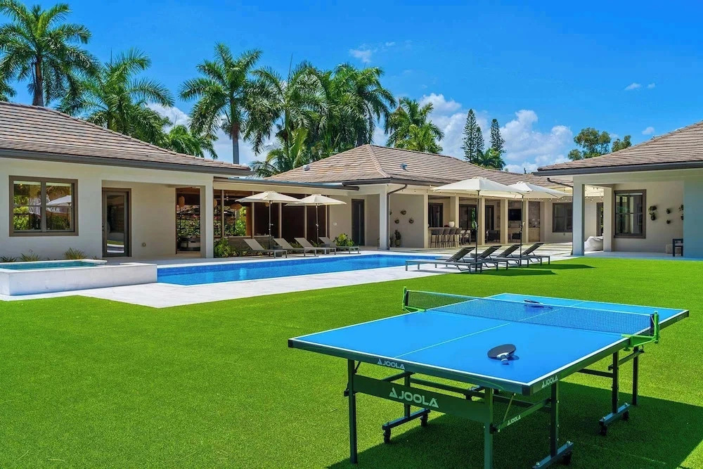 Villa Banyan by Rove Travel 7BR Home W/mini Golf