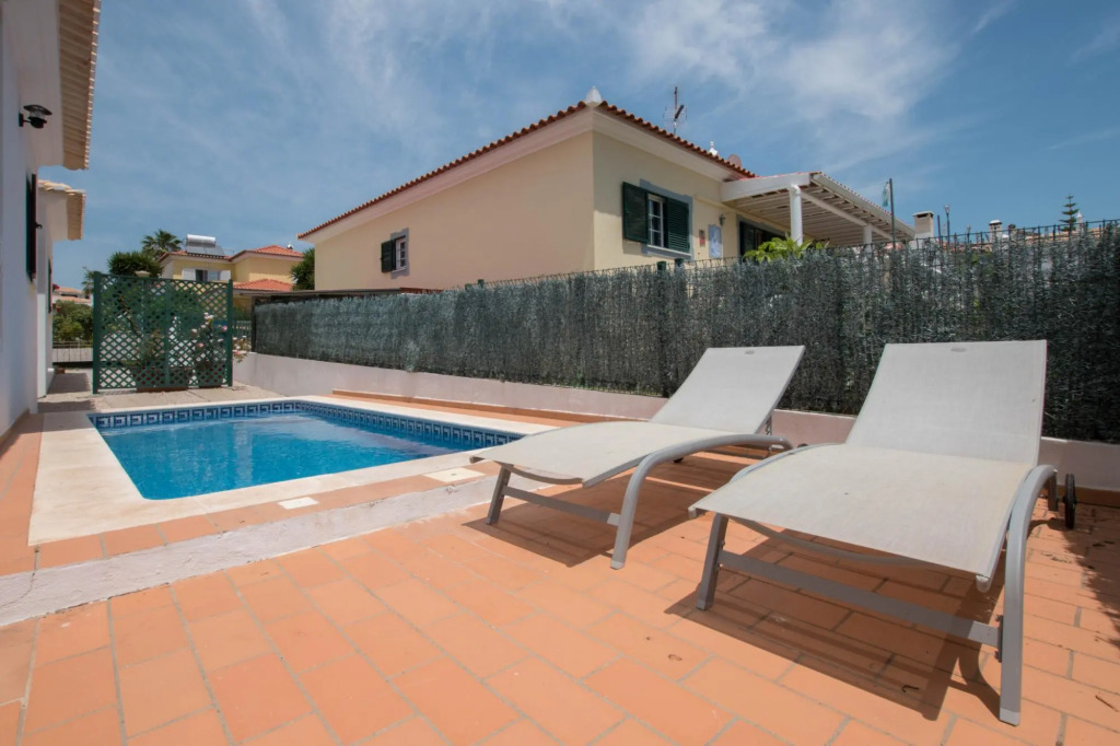 Casa Novo Horizonte by Portucasa