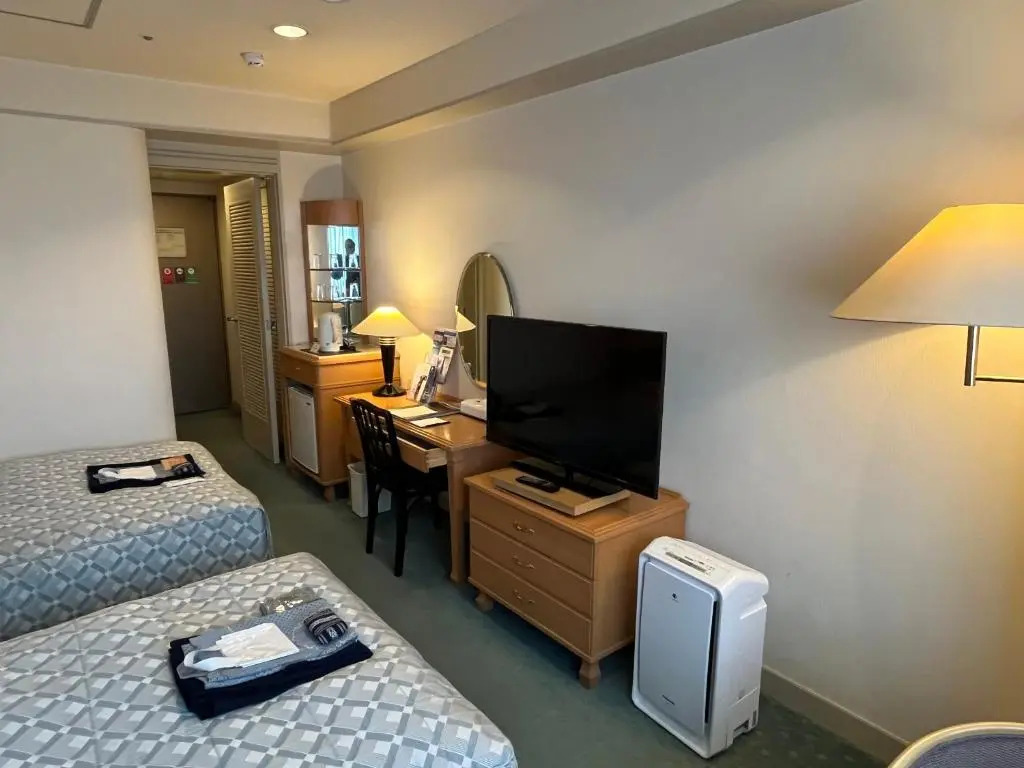 Jasmac Plaza Hotel