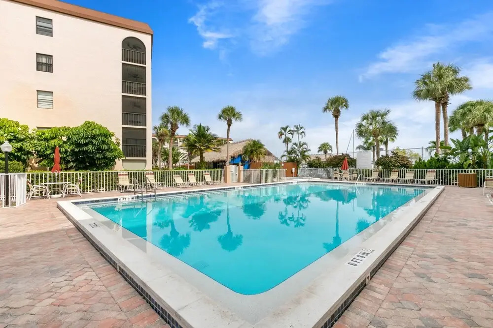 Anglers Cove N306, Marco Island Vacation Rental 2 Bedroom Condo by Redawning