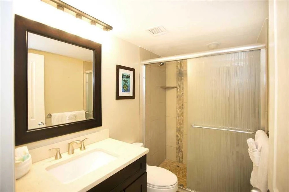 Maui Banyan H407 - One Bedroom Condo with Ocean View