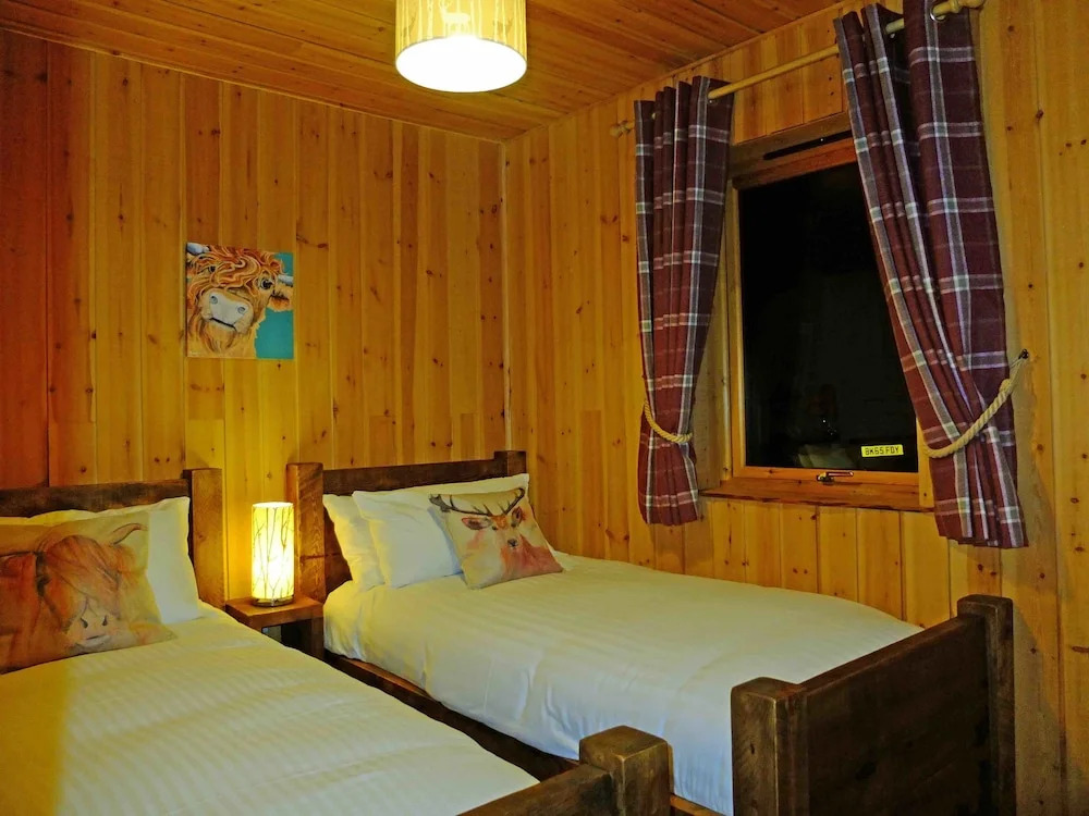 The Cabins, Loch Awe