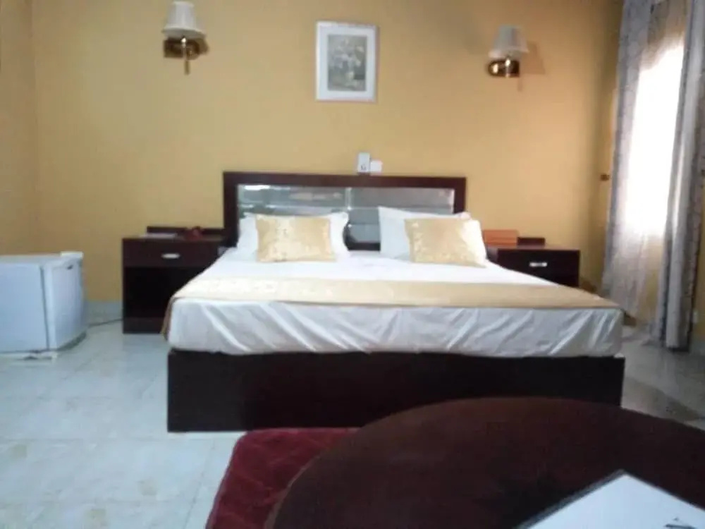 T.S. Hotel