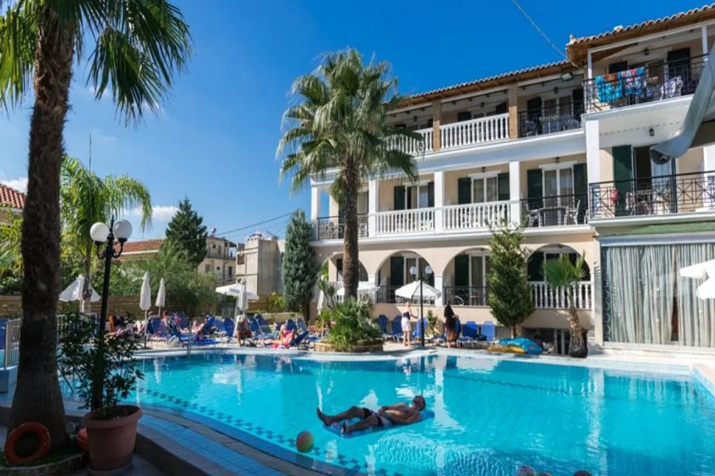 Zante Plaza Hotel & Apartments