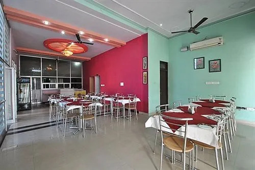 Collection O 7238 Hotel Mansarovar Palace