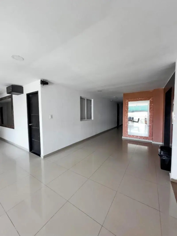 hotel bazurto plaza
