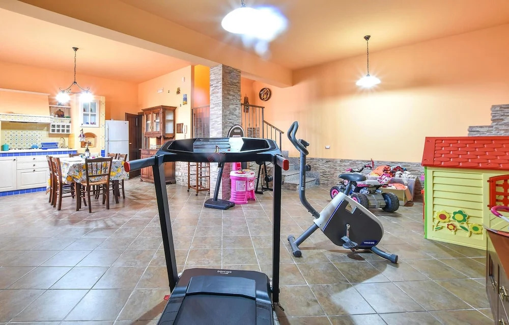 Beautiful Home in Zafferana Etnea With 4 Bedrooms
