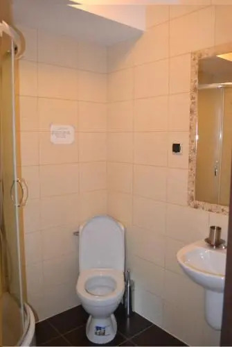 Apartament Leonos