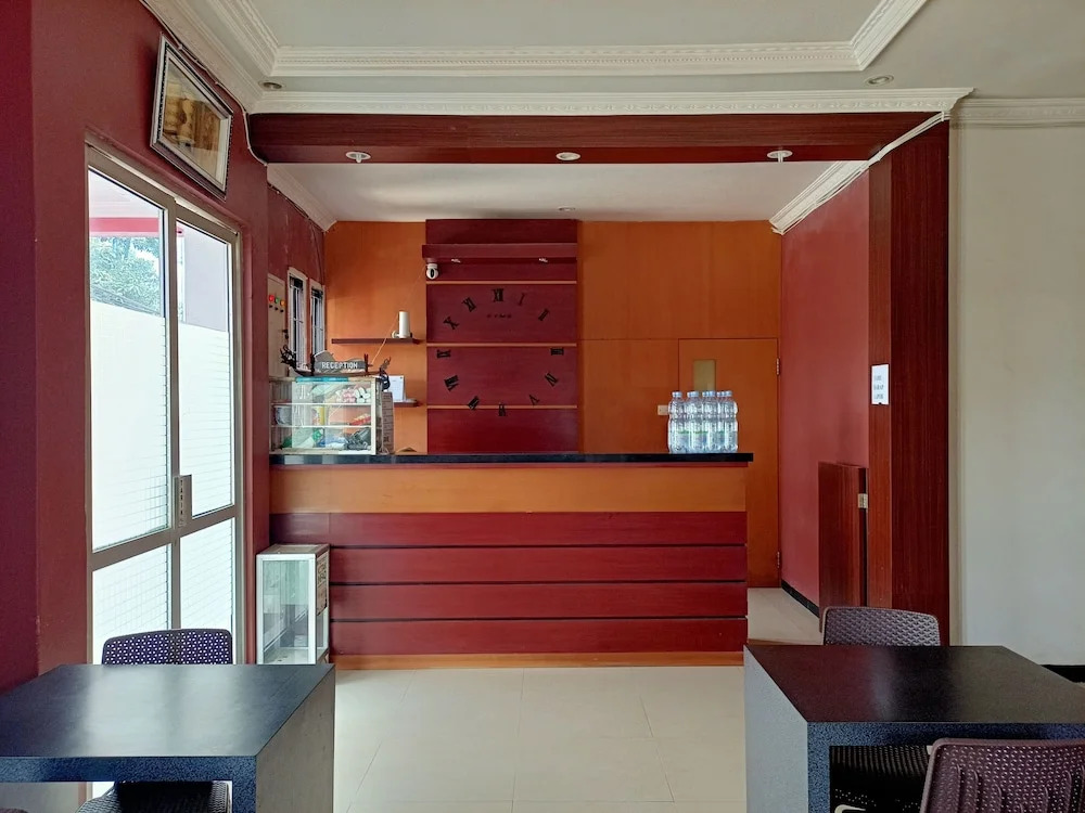 Hotel O Kost Orange Syariah