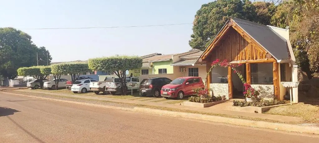 Casa Flor do ipê Homes