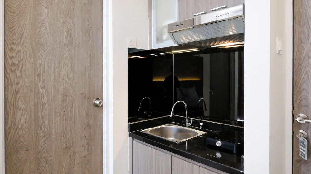 Good Deals And Cozy Stay Studio At Taman Melati Surabaya Apartment