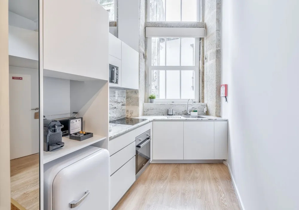 Oporto Comfort Dom Hugo - Historic Apartments