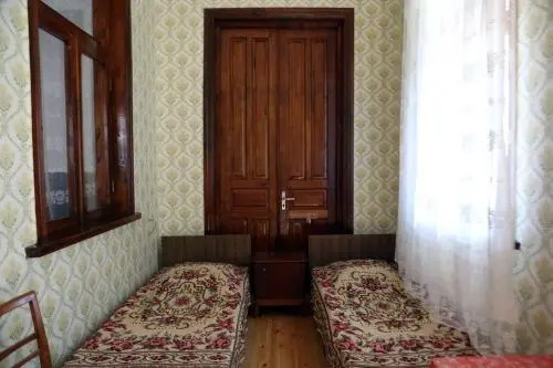 Guest House Mekvena