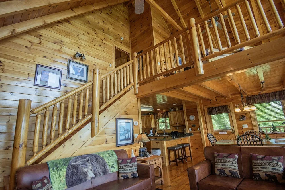 Majestic Mountain View - Great Location! - Convenient to Everything! cabin