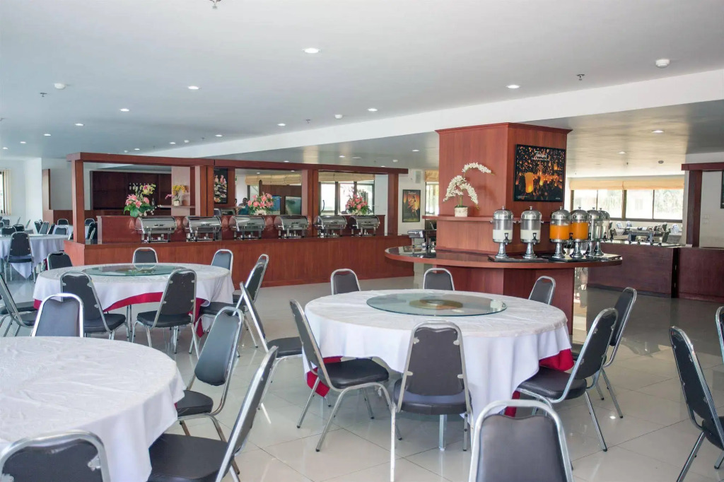R-Con Wong Amat Suite