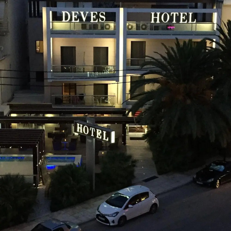 Deves Hotel