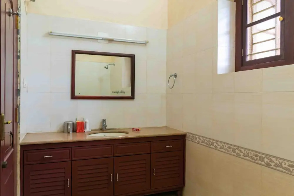 Crystal Homestay by VEO - Part of StayVista