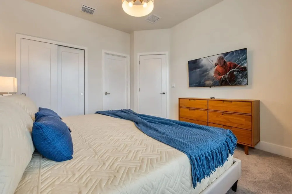 Modern Luxury Retreat-pool Mickey Harry Potter Bedrooms