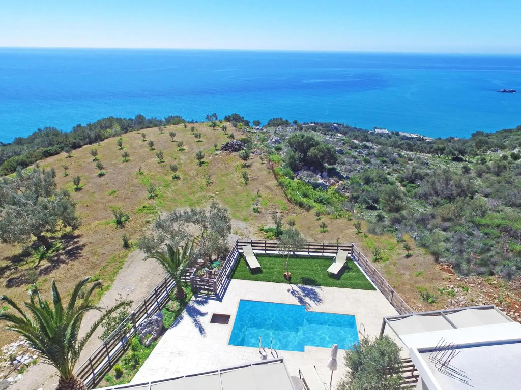 Souda Bay Cottage