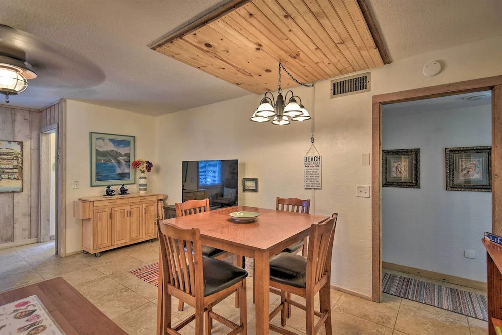 New Smyrna Beach Townhome: Steps to Ocean!