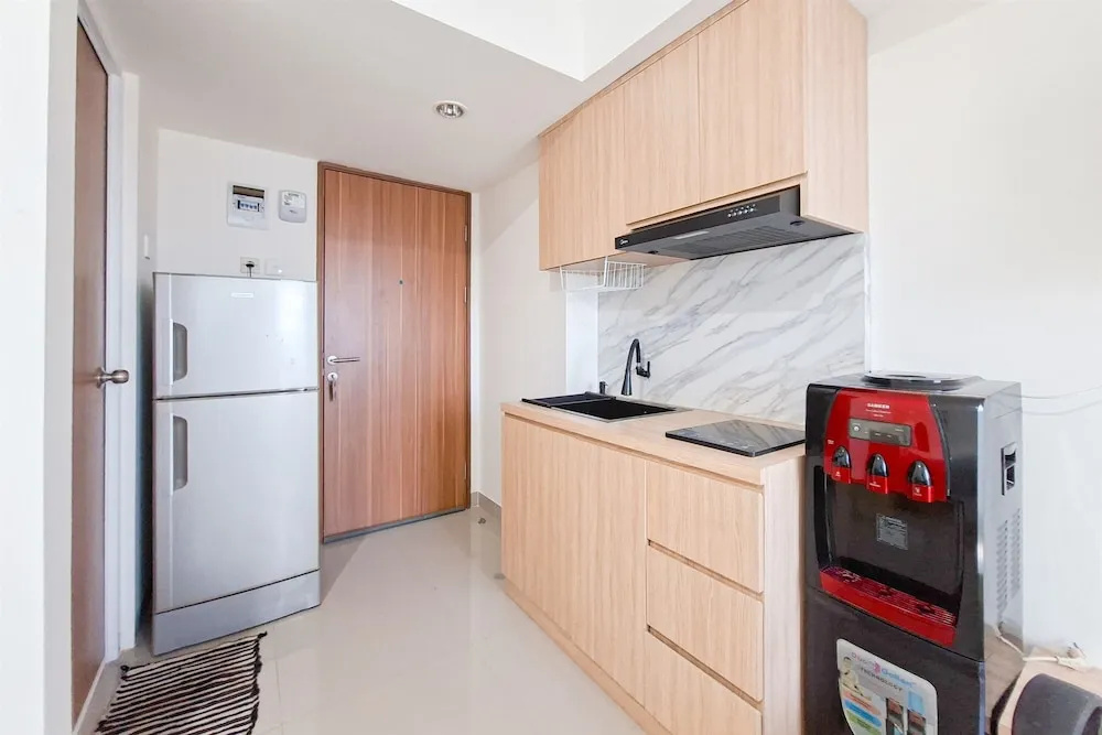 Basic Style Studio At Cisauk Point Apartment