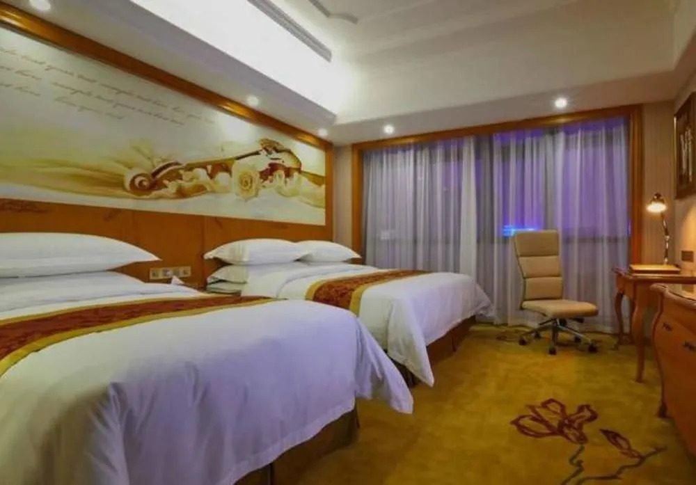 Venus International Hotel