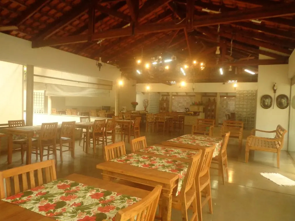 Hotel Pousada Chalé das Flores